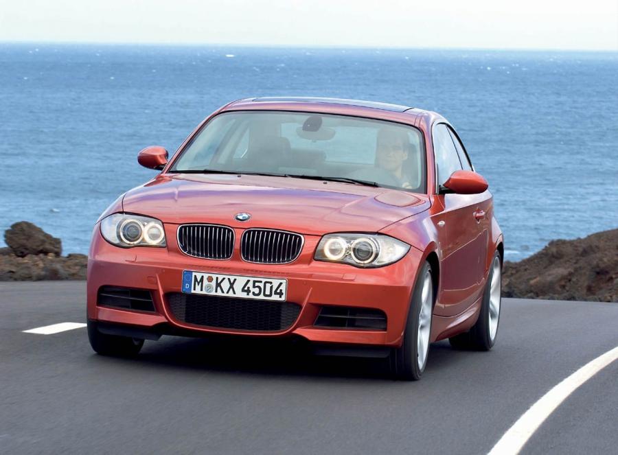 BMW 1-Series Coupe 2007 года  (фото 39 из 40)